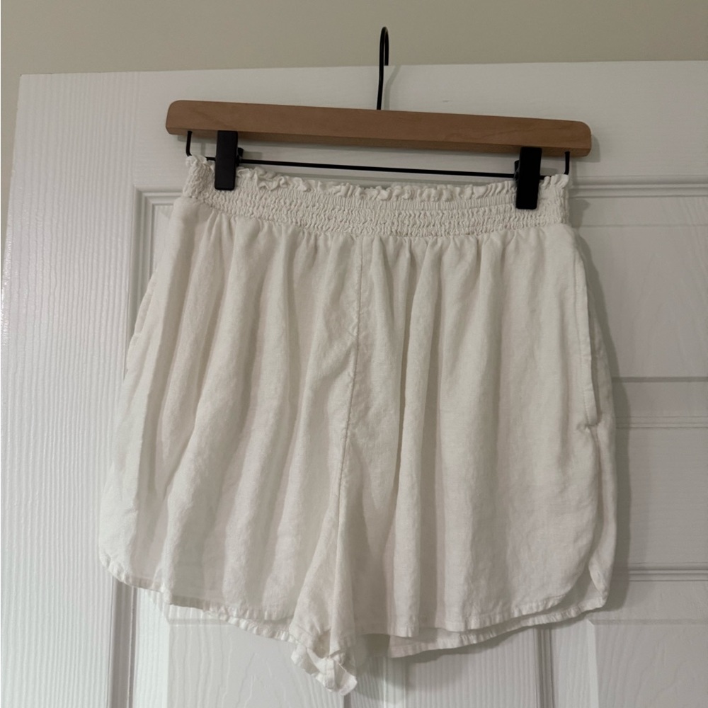 Aerie High Waist Cream Shorts